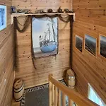 3 Bedroom Front In Urangsvag