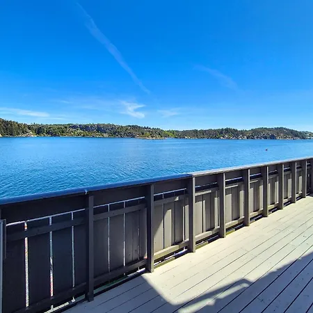 3 Bedroom Front In Urangsvag 別荘 *